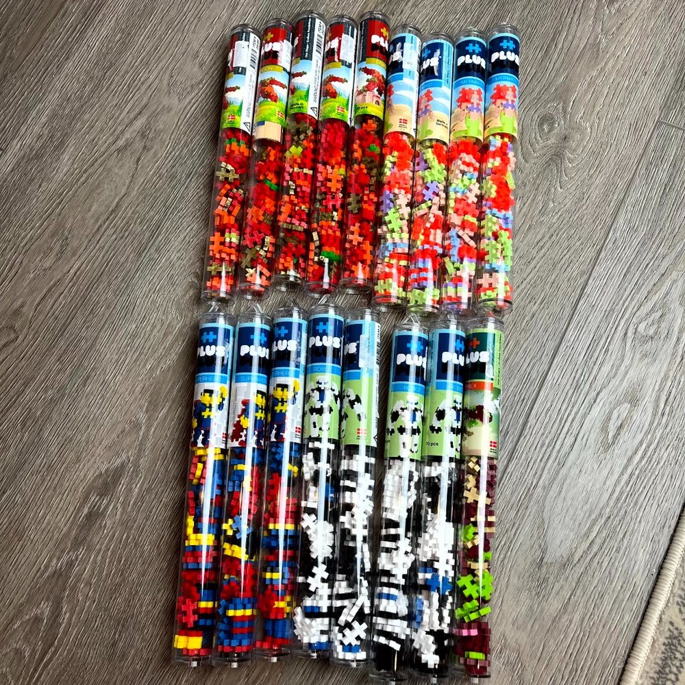 NEW - 17 LOT - MINI MAKERS 70 PC INSTRUCTED TUBES